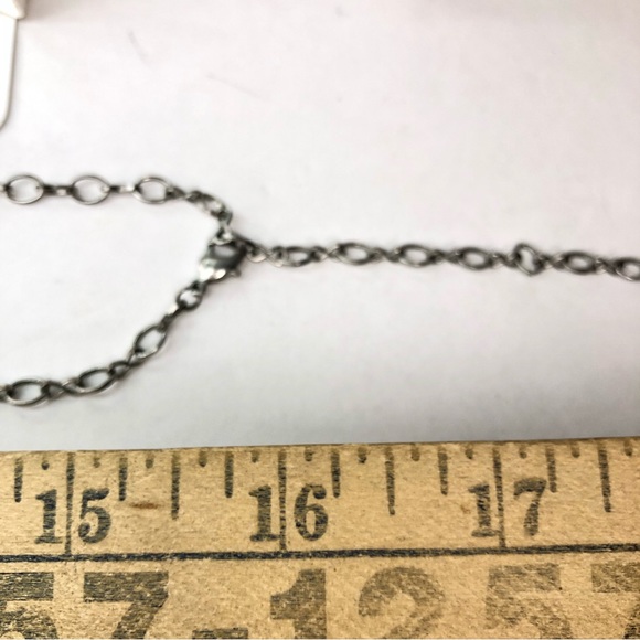 Green Banded Agate Stone Pendant Necklace on Silvertone Chain 18" - Picture 7 of 7